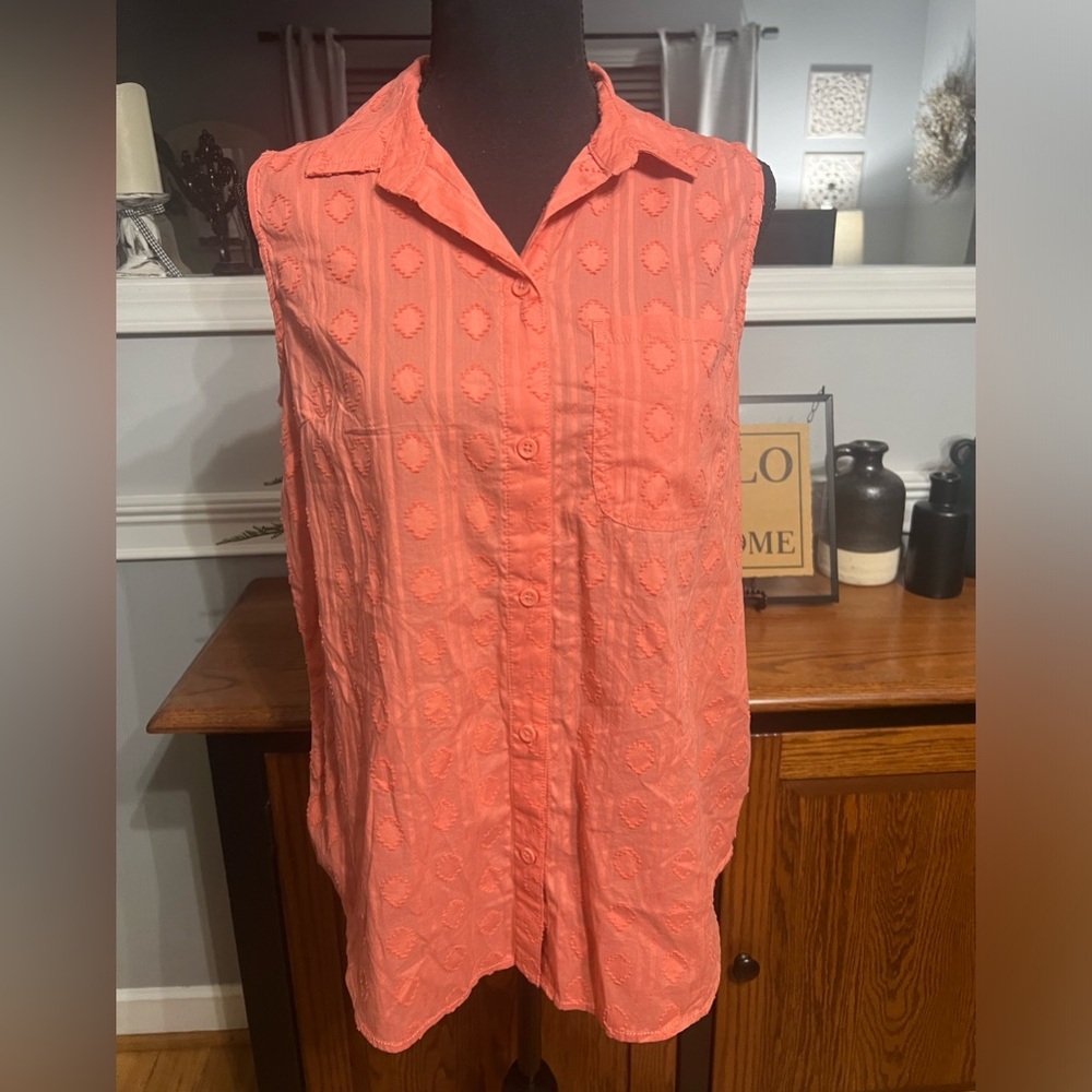 NWT-Beachlunchlounge Women’s Sleeveless Button Down Blouse